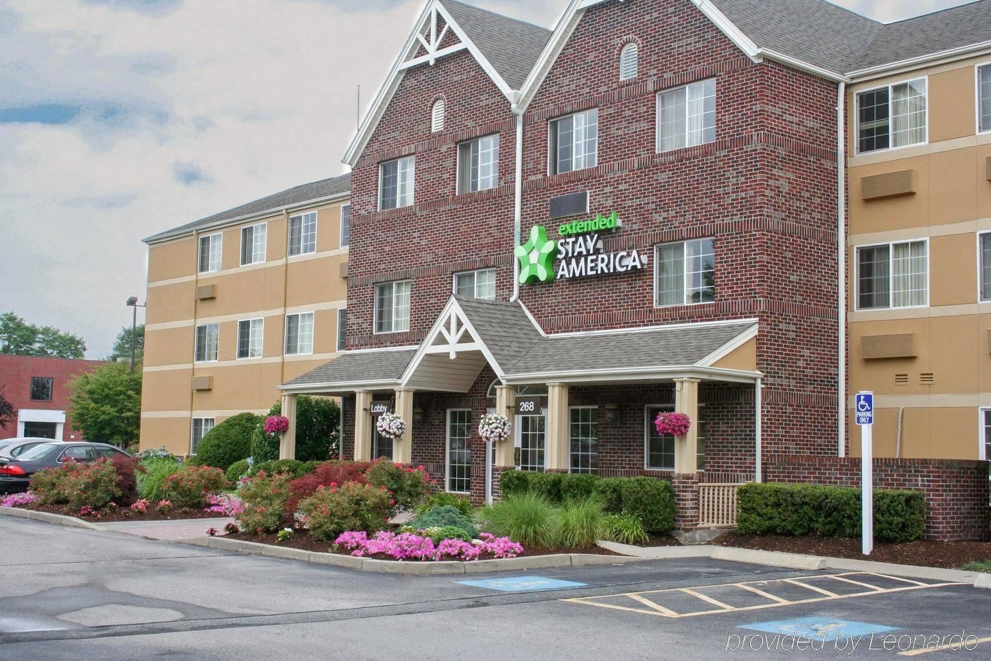 Extended Stay America Select Suites - Providence - Airport Ворвік Екстер'єр фото